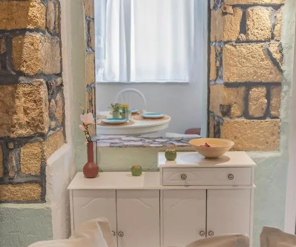 Philoxenia Traditional House Appartement Pastida