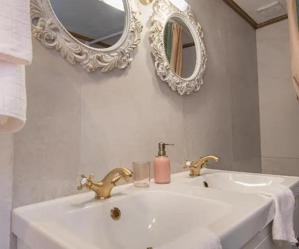 Appartement Philoxenia Traditional House Pastida