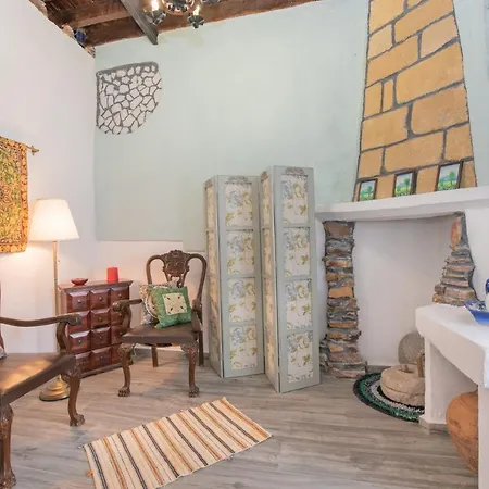 Philoxenia Traditional House