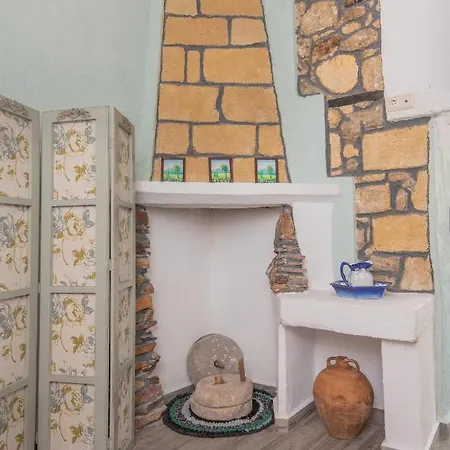 Philoxenia Traditional House Pastida