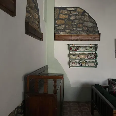 Philoxenia Traditional House * Pastida