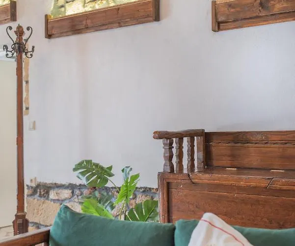 Philoxenia Traditional House 公寓 帕斯蒂达